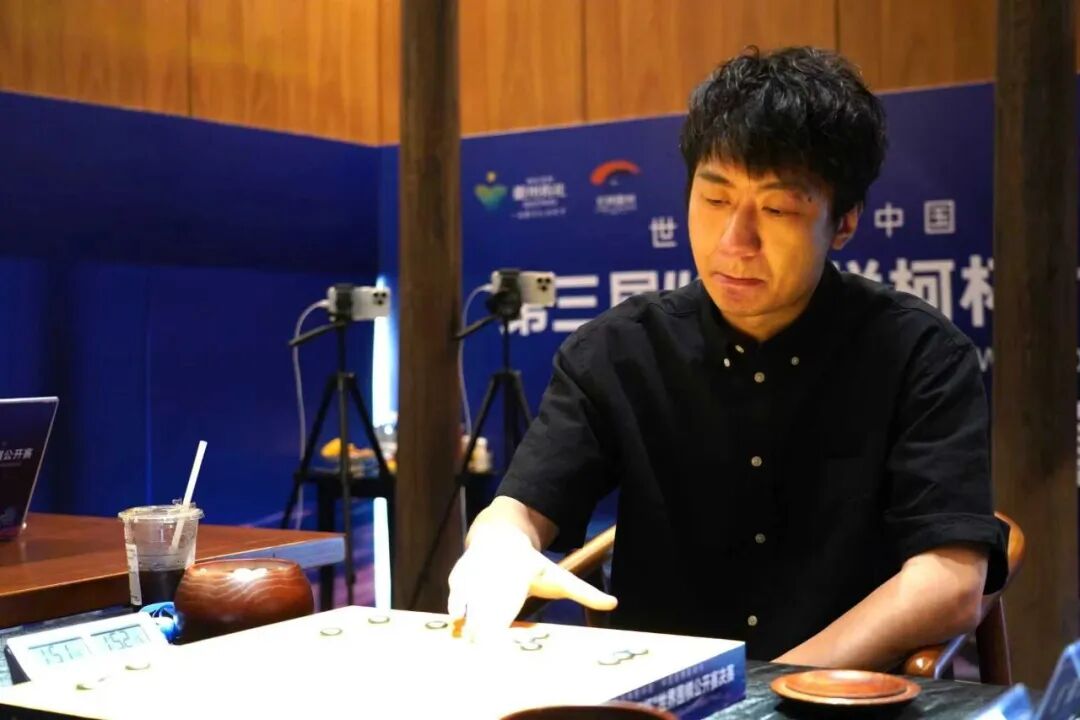 击败韩国围棋第一人申真谞！党毅飞再夺世界冠军